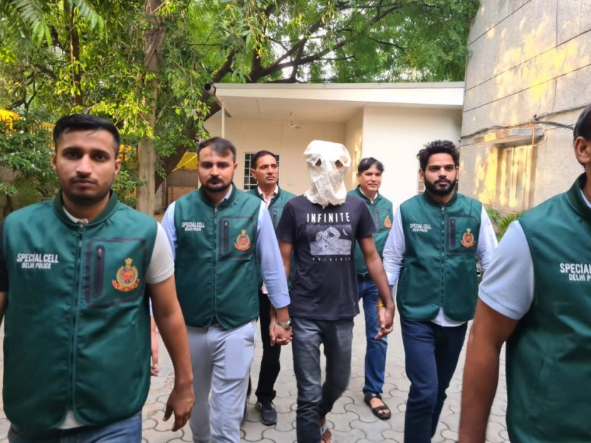 توقيف «روبن هود» الهندي .. سرق الأغنياء لمصلحة الفقراء