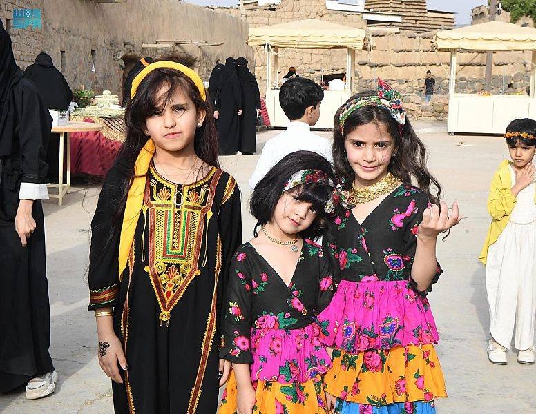 قرية «المسقي» التراثية في عسير تطلق فعالياتها الثقافية والسياحية