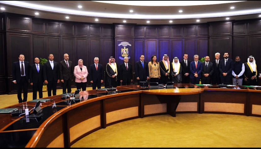 الفنار توقع مذكرة تفاهم لتطوير مشروع لإنتاج الهيدروجين الأخضر في مصر