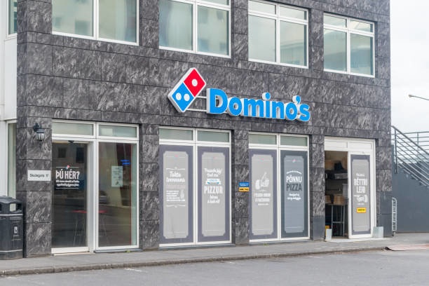 بعد انتصار المارجريتا التقليدية.. "دومينوز بيتزا" تنسحب من إيطاليا وتغلق 29 فرعا