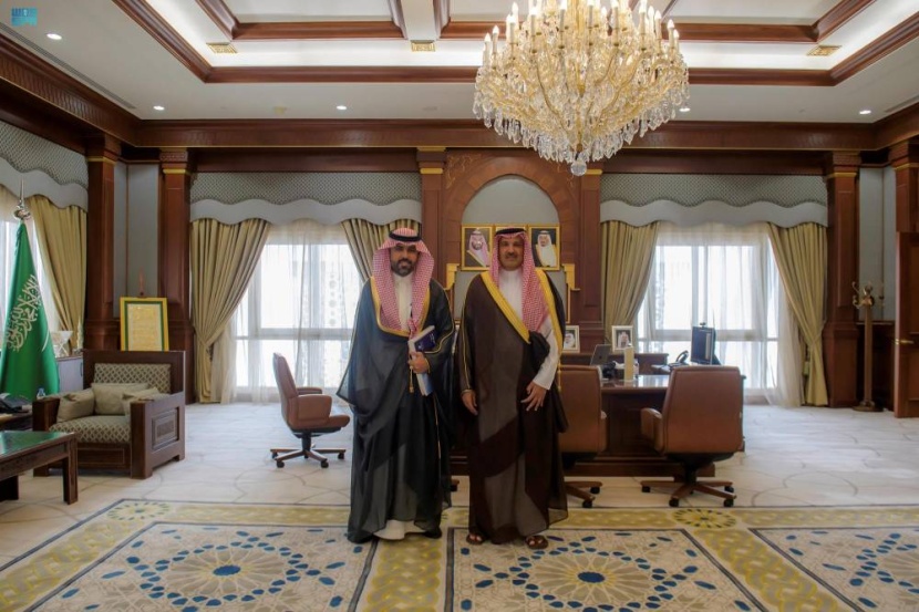 الأمير فيصل بن سلمان يستقبل العتيق ويؤكد أهمية خدمة المستفيد