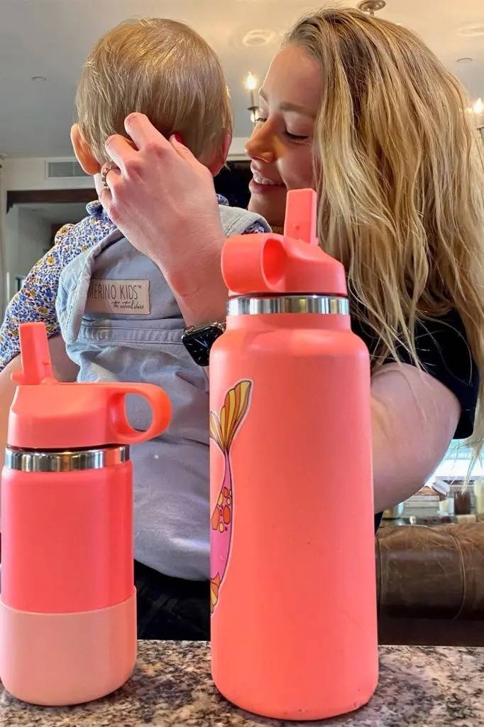 آمبر هيرد تستغل طفلتها لكسب تعاطف الجمهور .. وتتعرض لانتقادات لاذعة