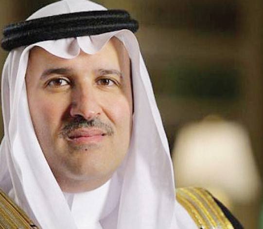 الأمير فيصل بن سلمان يوجه بإعداد دراسة لتجديد هوية إنارة المدينة المنورة