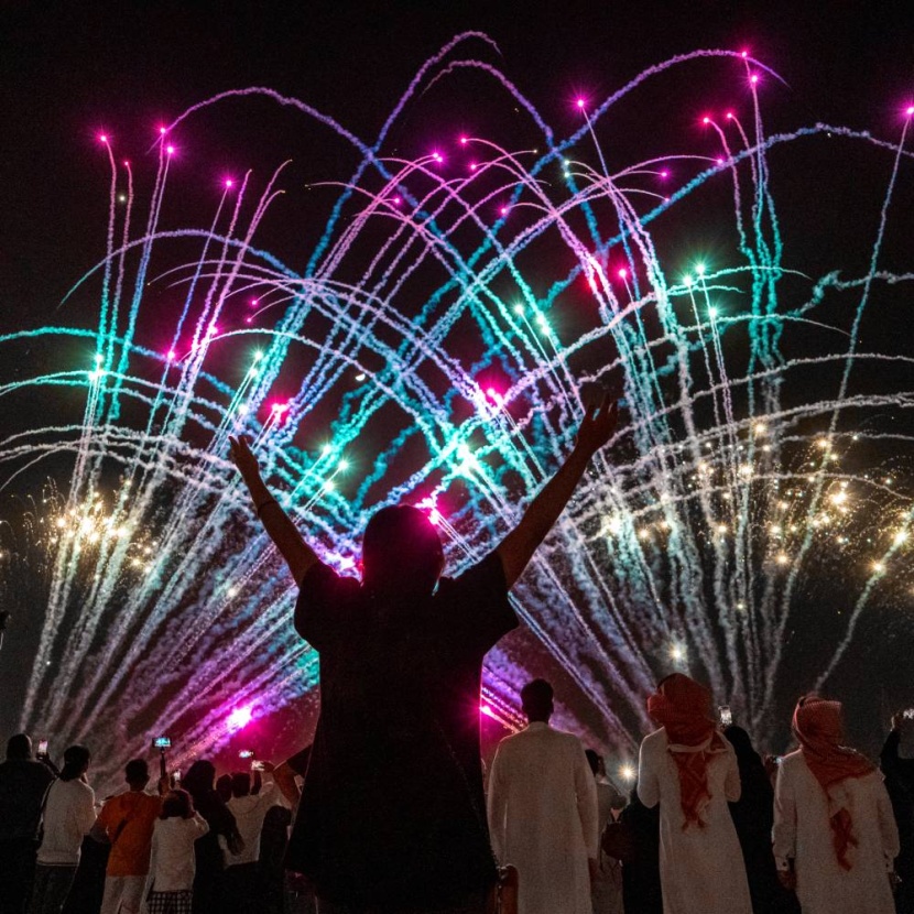 احتفالات اليوم الوطني .. عندما يتحول المستحيل إلى ممكن