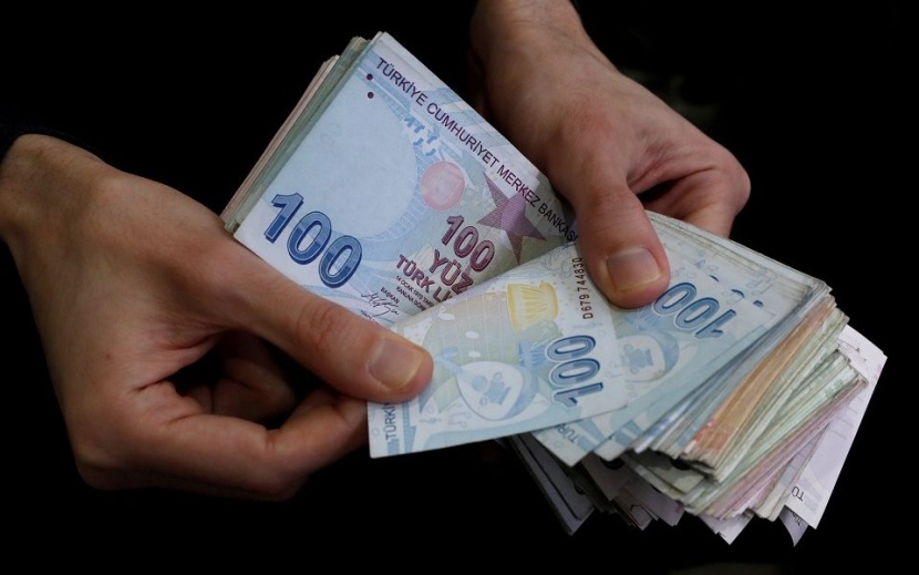 الليرة التركية عند أدنى مستوى على الإطلاق .. 18.37 للدولار