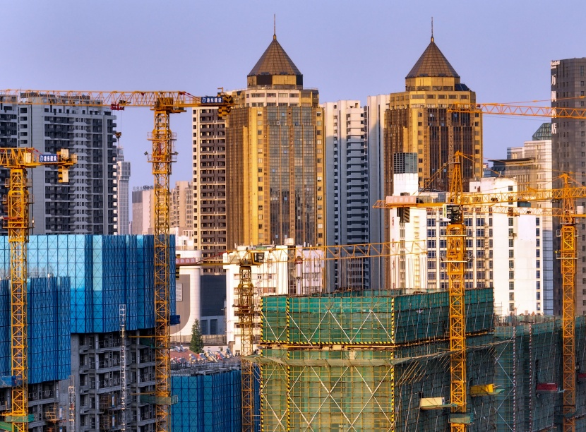 التوقف عن سداد أقساط التمويل العقاري في الصين يعمق أزمة القطاع 