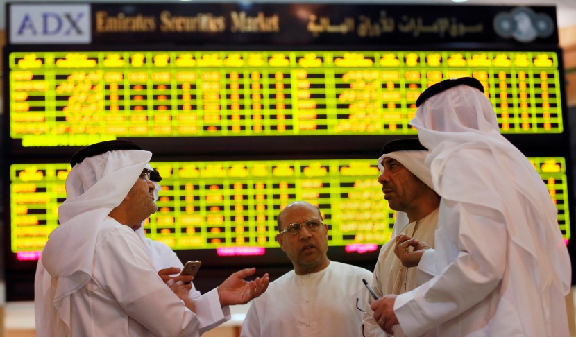 الأسهم الخليجية تتراجع بأكثر من 1 % مع نزول النفط