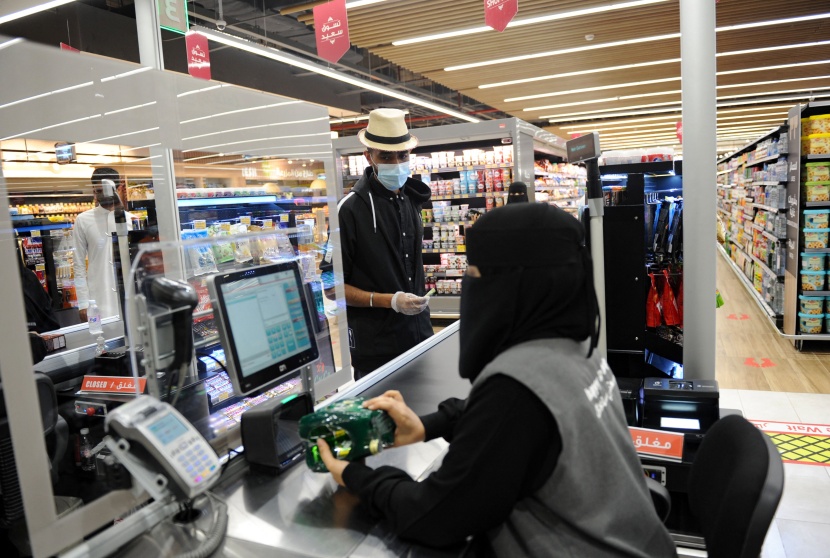 التضخم في السعودية خلال سبتمبر.. ارتفاع الحليب والبيض 14.5 % والمطاعم والمقاهي 8.5 %