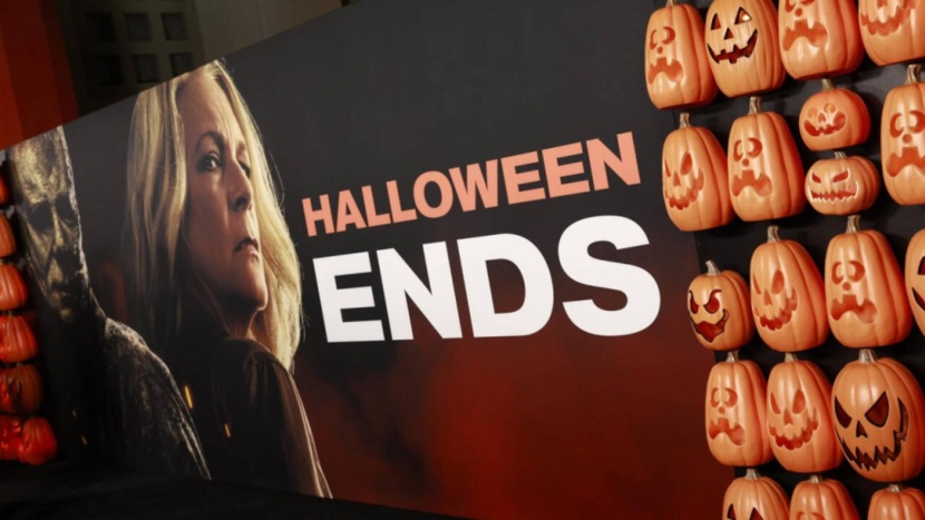 "هالووين إندز" يجذب محبي الإثارة والخوف لصالات السينما في أمريكا