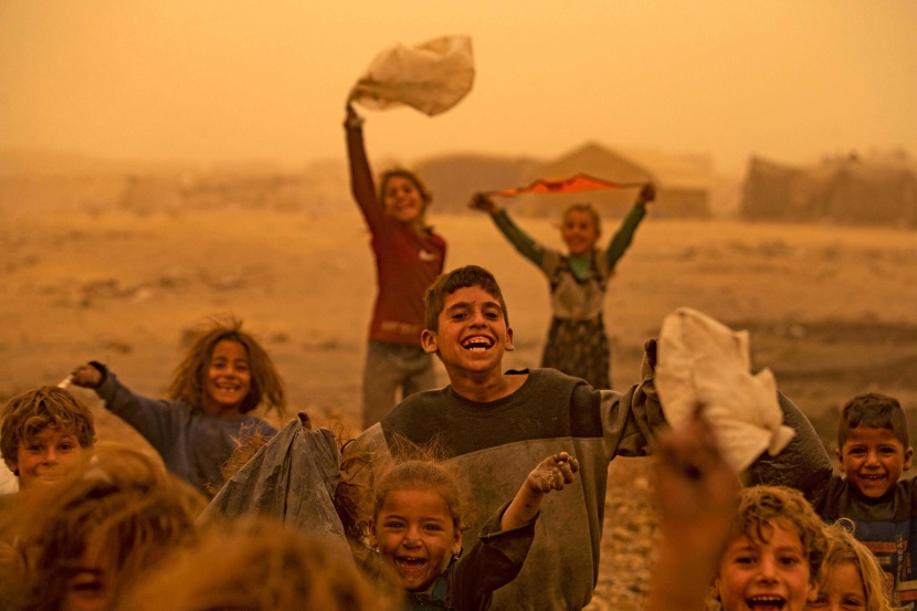 أطفال سوريا .. مرح وسط العاصفة