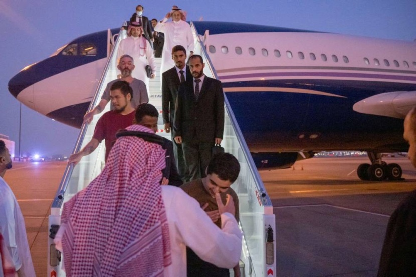 السعودية .. دبلوماسية ماهرة وحياد نوعي يصنع الفرق