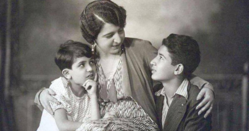 «خزائن الأسرار» .. صحافي يفتش في مكتبات المبدعين