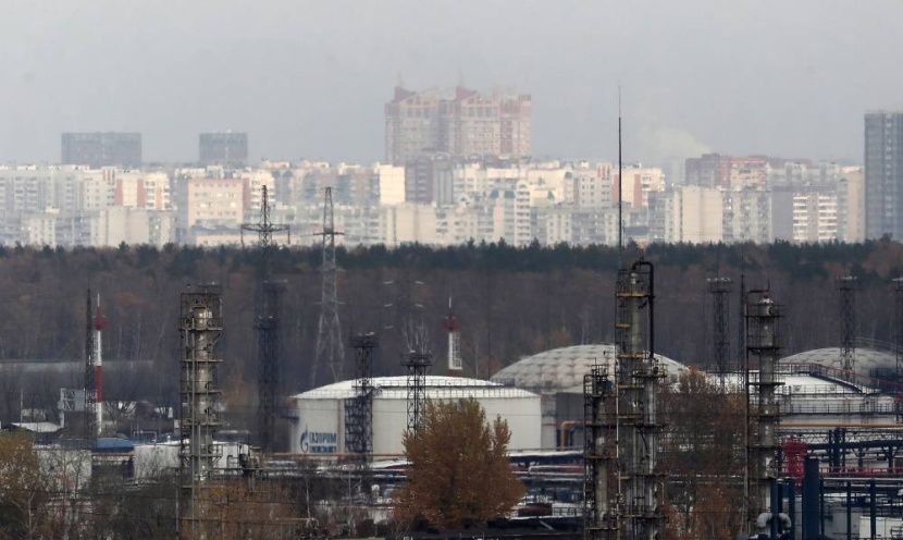 النفط يغلق مرتفعا وسط طلب قوي وتراجع مخاوف الركود