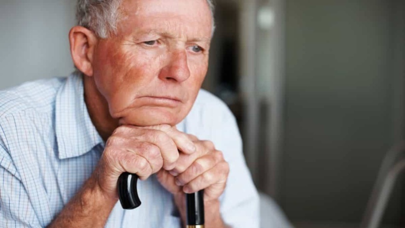 خلاف عائلي يحرم مليارديرا مصابا بالخرف من الرعاية