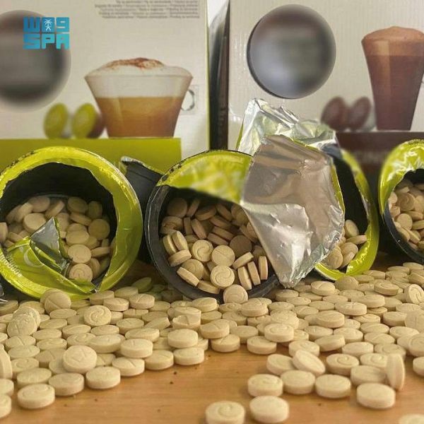 ضبط أكثر من 4 ملايين قرص إمفيتامين مخدر مخبأة داخل شحنة كبسولات قهوة في الرياض