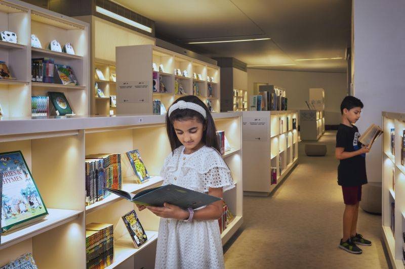 «إثراء» يحتفي بالطفل في يومه العالمي بحزمة فعاليات متنوعة