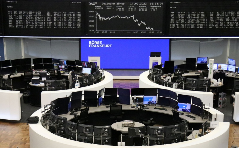 الأسهم الأوروبية ترتفع قبيل قرار «الاحتياطي» بشأن الفائدة