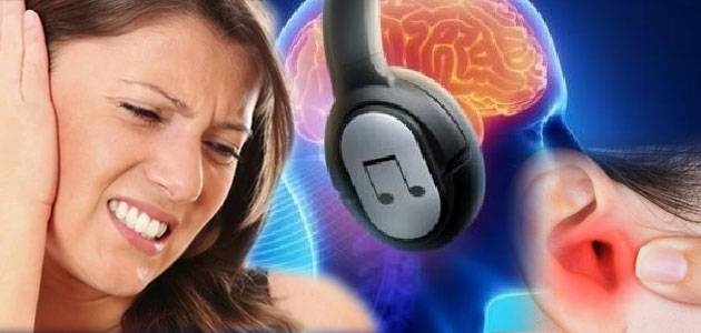 تحذير طبي .. سماعات الأذن تنذر بـ «اضطرابات خطيرة» وفقدان السمع