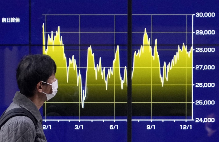 الأسهم اليابانية تهبط 0.90% في بداية التعاملات