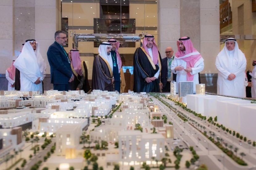الأمير فيصل بن سلمان: توسعة «قباء» ستشمل تطوير المنطقة التاريخية المحيطة بالمسجد