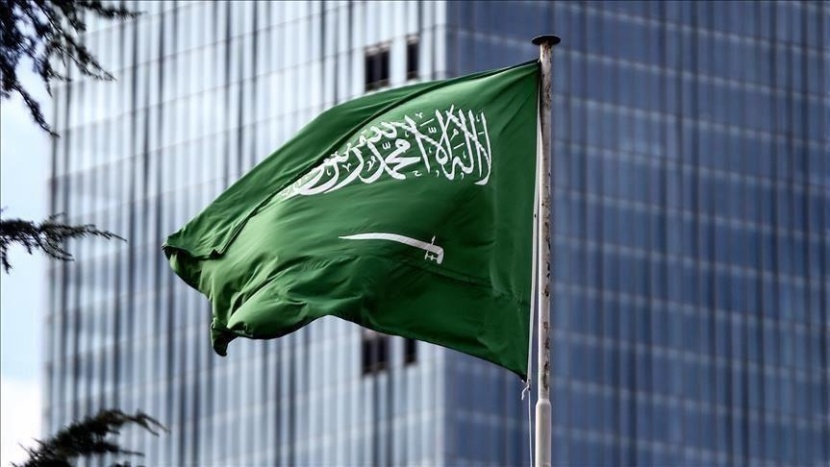 السعودية: نأسف لقرار حكومة تصريف الأعمال الأفغانية بمنع الفتيات من التعليم الجامعي