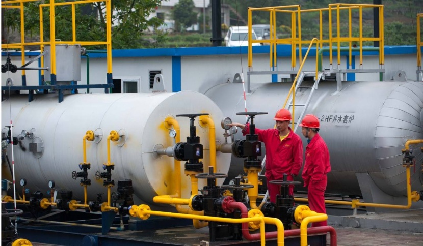 مكاسب النفط مرشحة للاستمرار وسط مخاوف شح المعروض وضعف الاستثمار في مشاريع المنبع