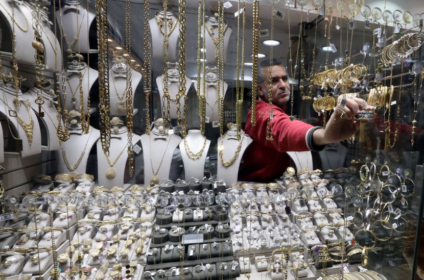 قفزة قياسية غير مسبوقة لأسعار الذهب في مصر مع ضعف الجنيه