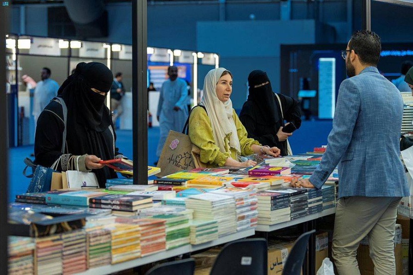 «الأدب والنشر» تدشن معرض جدة للكتاب بأكثر من 100 فعالية