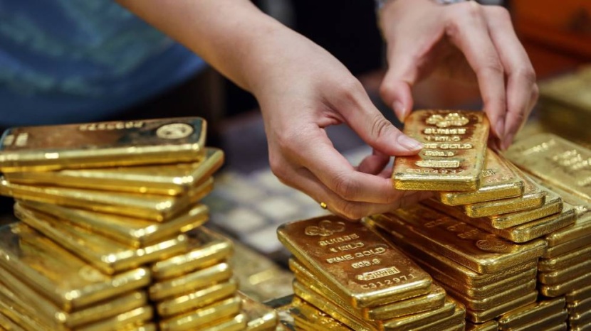 الهروب إلى الذهب .. أكبر شراء منذ 55 عاما