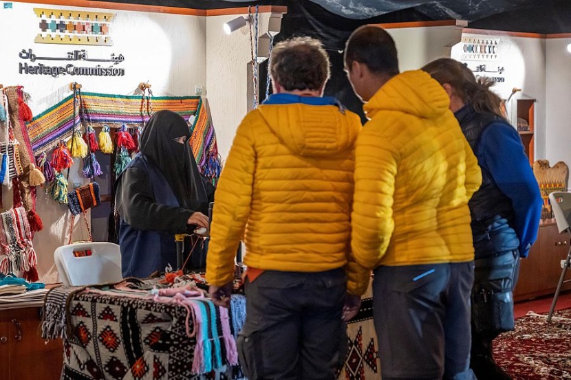 "التراث" تنظم فعالية ثقافية في محطة رالي دكار بالرياض