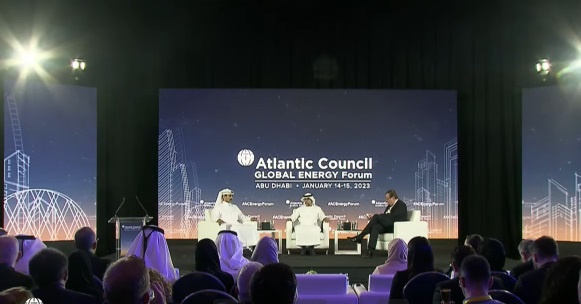 وزيرا الطاقة القطري والإماراتي: الغاز سيظل ضروريا لفترة طويلة 