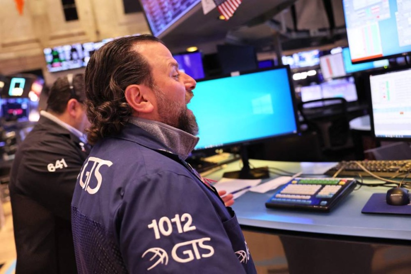 بيانات سوق العمل القوية تضغط على الأسهم الأمريكية