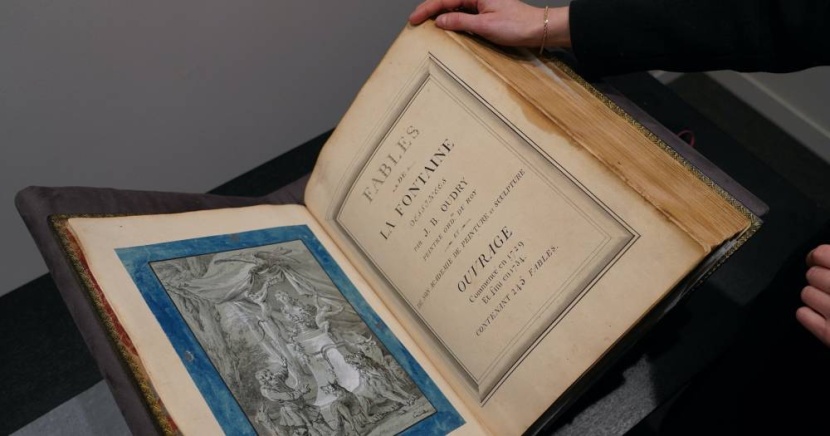 2.7 مليون دولار مقابل رسوم حكايات «لافونتين»