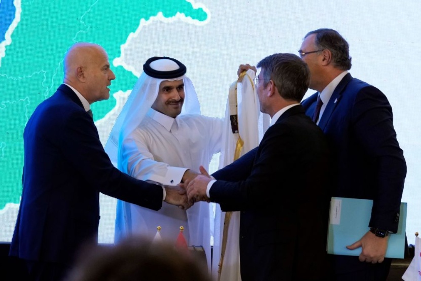 قطر للطاقة تستحوذ على 30% من حقوق الاستكشاف في المياه اللبنانية