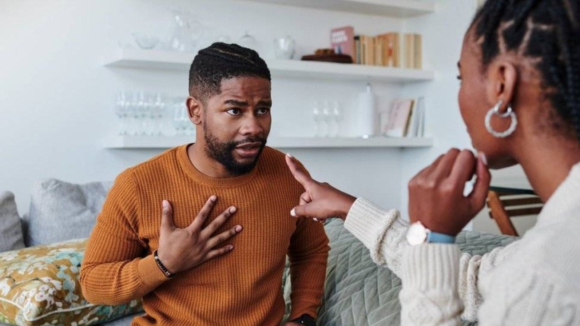 أذى التعليقات السلبية يستمر مدى الحياة