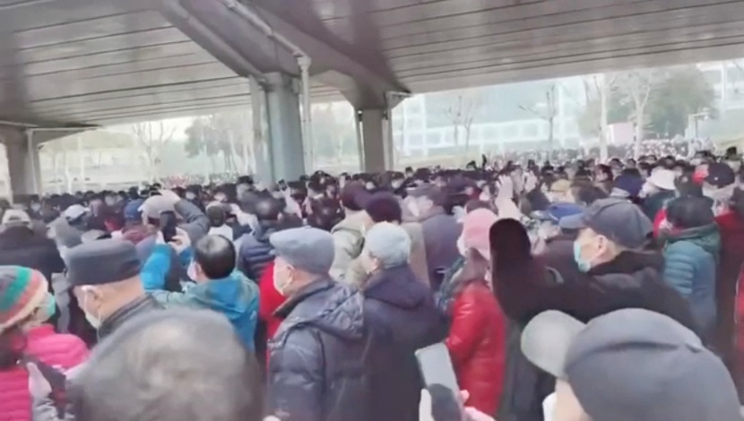 تظاهرات نادرة لمتقاعدين في الصين احتجاجا على تغيير نظام التأمين الصحي
