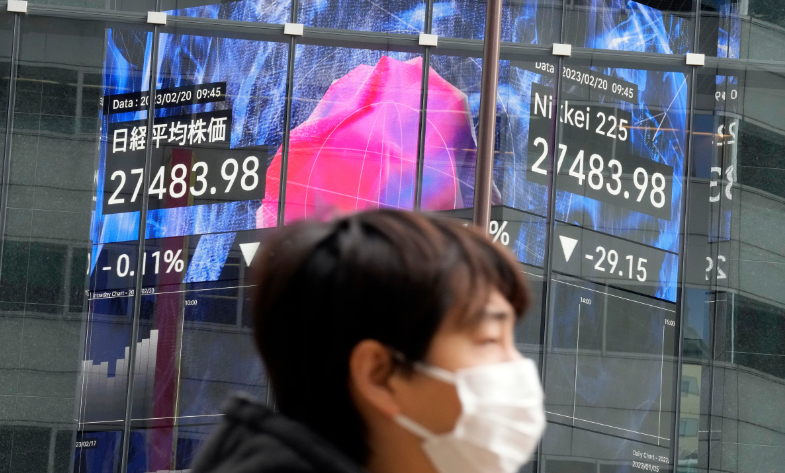 ارتفاع الأسهم اليابانية مع ترقب المستثمرين لبيانات اقتصادية عالمية