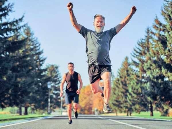 دراسة: المشي 7 آلاف خطوة يوميا يطيل العمر