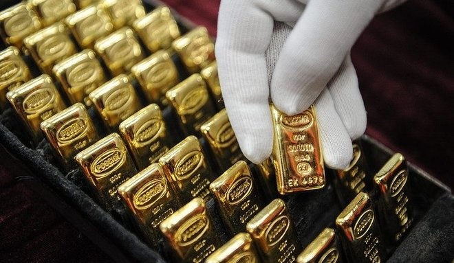 ارتفاع طفيف للذهب وسط ترقب لمحضر اجتماع «الاحتياطي الفيدرالي»