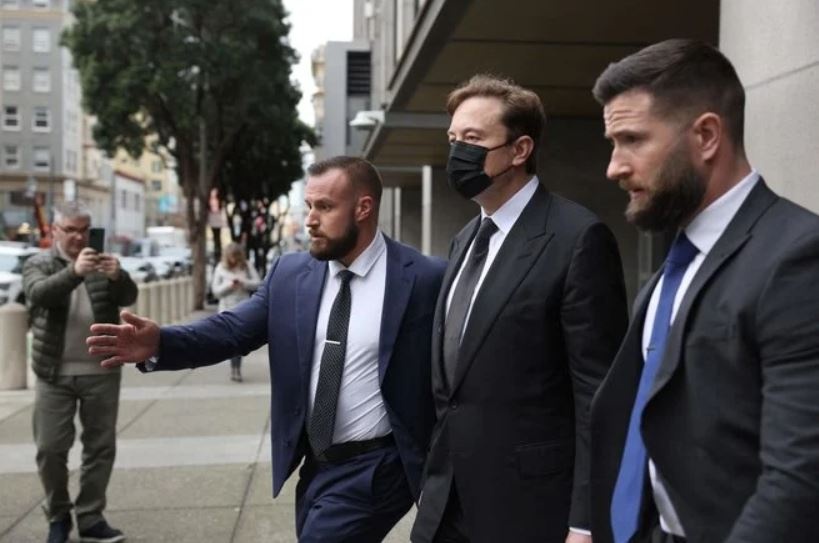 ماسك مشيدا بتبرئته في قضية أسهم "تسلا": شكرا لله .. سادت الحكمة