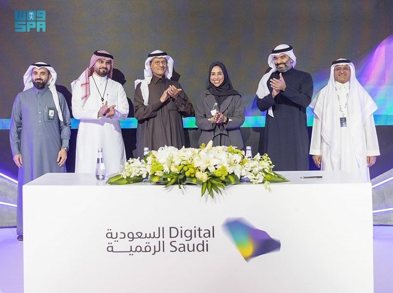 وزير الطاقة يطلق منصة "طاقة" لبناء بيانات حول مستفيدي قطاع البترول والغاز