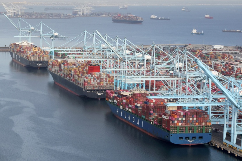 67.4 مليار دولار عجز الميزان التجاري الأمريكي في ديسمبر .. قفز 10.5 %