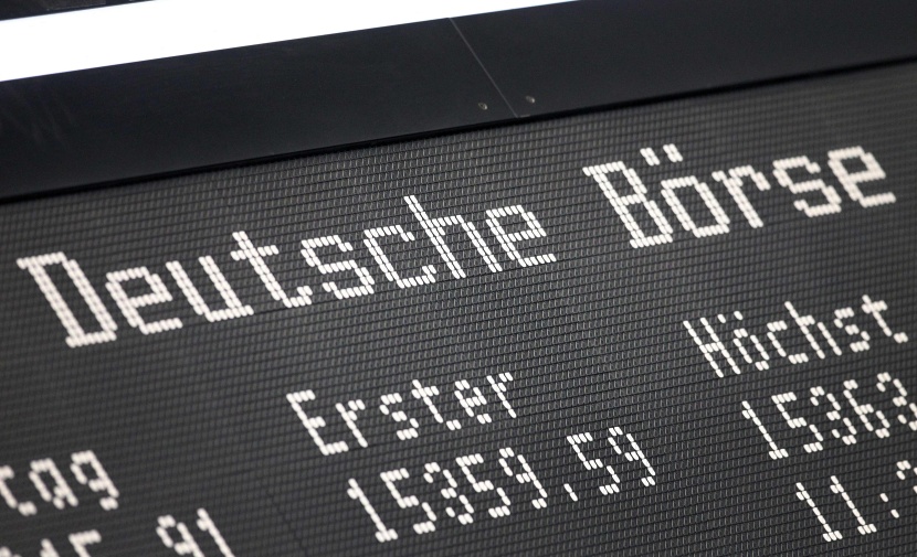 الأسهم الأوروبية تغلق مرتفعة مدعومة بأرباح الشركات والأنظار على الفيدرالي