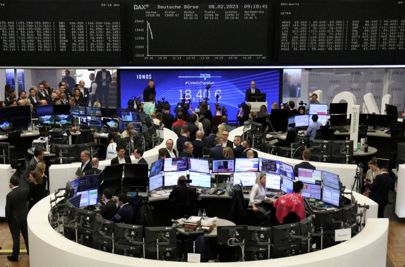 ارتفاع الأسهم الأوروبية بدعم تلميحات باول الإيجابية ونتائج قوية لشركات الطاقة