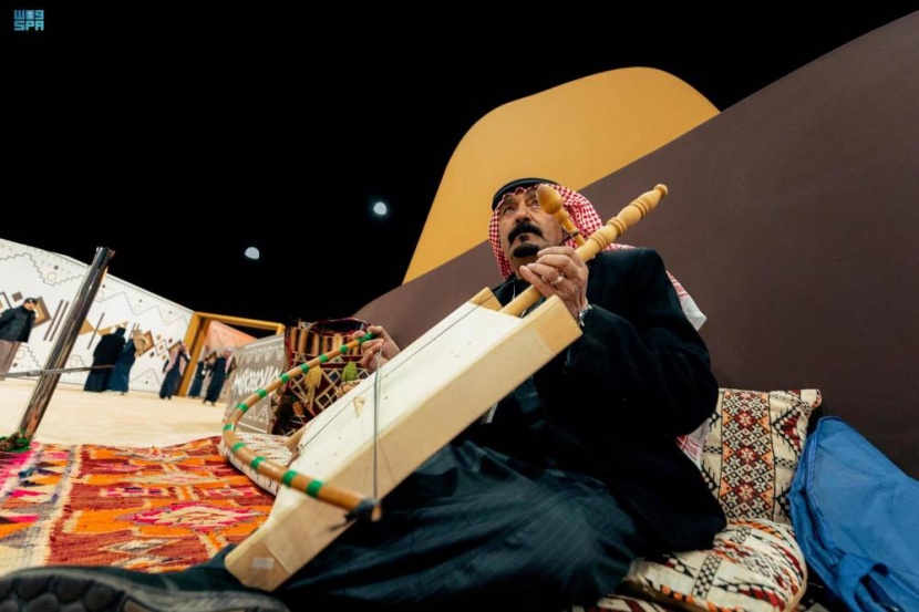عزف الربابة