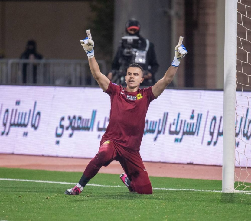 التأهل بـ «قفاز» جروهي