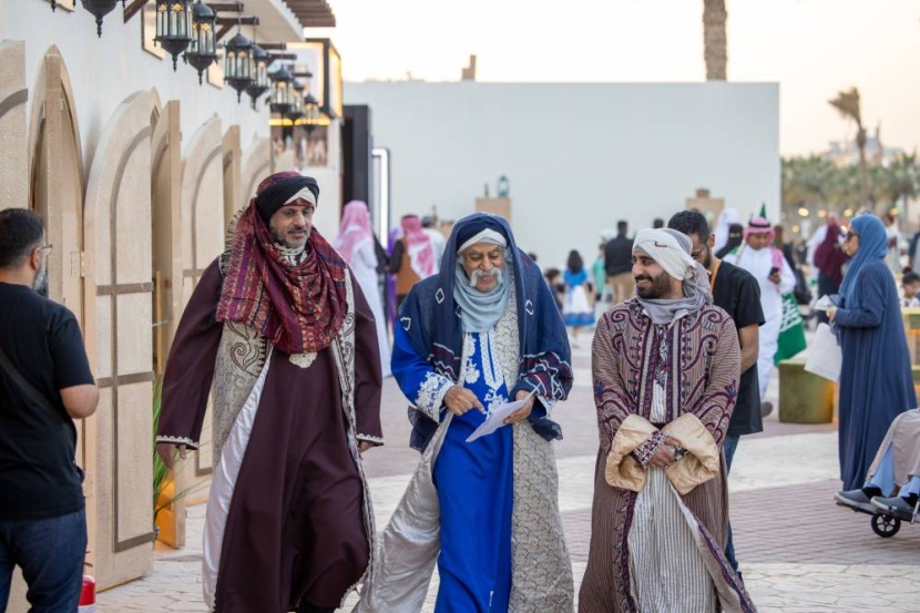 مهرجان الكتاب والقراء .. ضفاف الشرقية تنبض أدبا وفنا