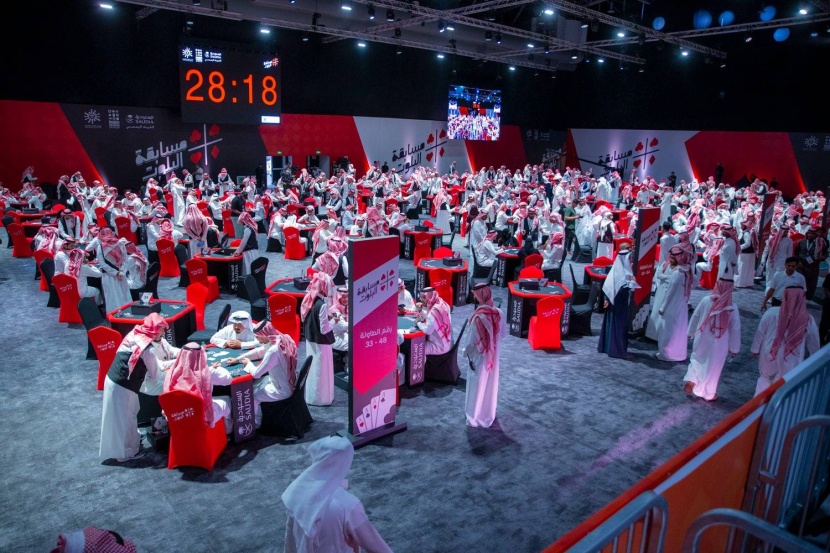 بجوائز بلغت 600 ألف ريال .. انطلاق بطولة البلوت في الرياض