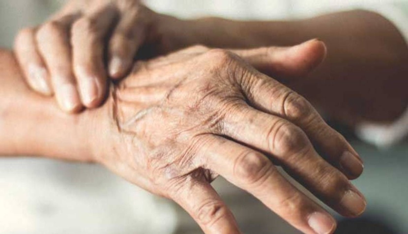 كرة الطاولة تخفف أعراض مرض «باركنسون»