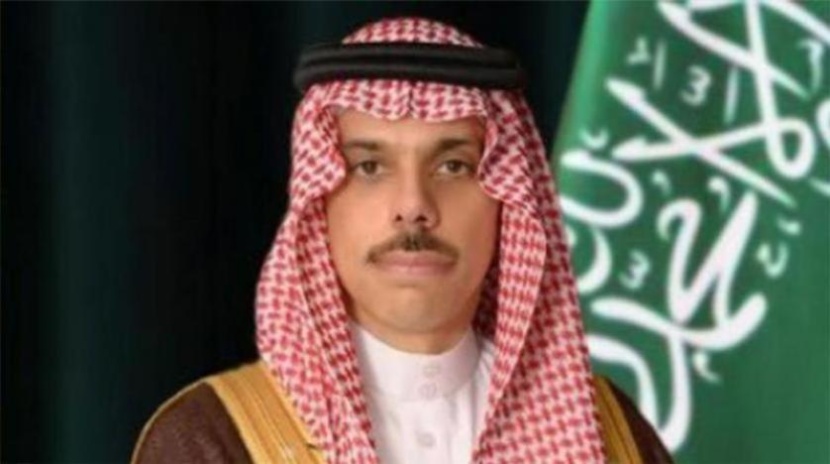                     وزير الخارجية ونظيره الإيراني يناقشان الخطوات المقبلة في ضوء الاتفاق مع الصين                